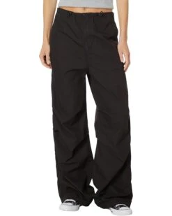 Levi's® Womens Parachute Pants 2024 | Jeans