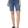 Levi's® Womens Classic Bermuda Shorts -Youthful Clothes 71nlBU7ceL. AC SR736920