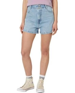 Levi's® Womens HW Mom Shorts Contrast Stitching