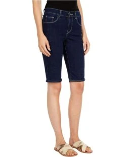 Levi's® Womens Bermuda Shorts -Youthful Clothes 71v3Kp fPAL. AC SR736920